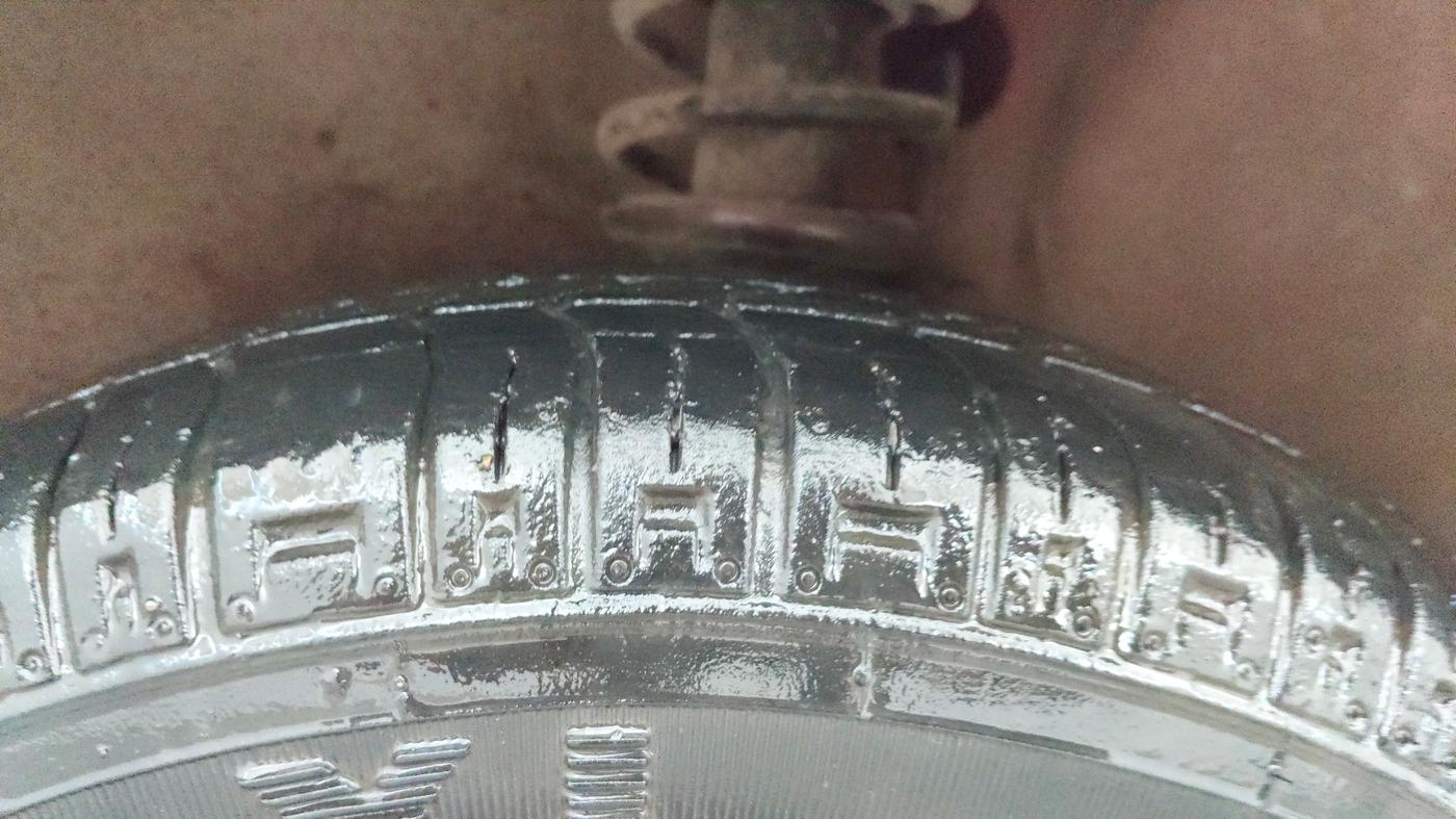 2018 Maruti Alto 800 LXI, Petrol, Manual, 22,508 km, Left Front Tyre Tread