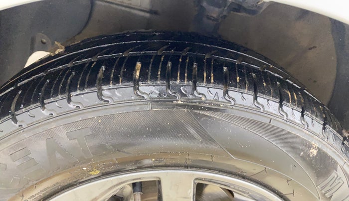 2020 Hyundai GRAND I10 NIOS SPORTZ 1.2 KAPPA VTVT, Petrol, Manual, 64,501 km, Left Front Tyre Tread