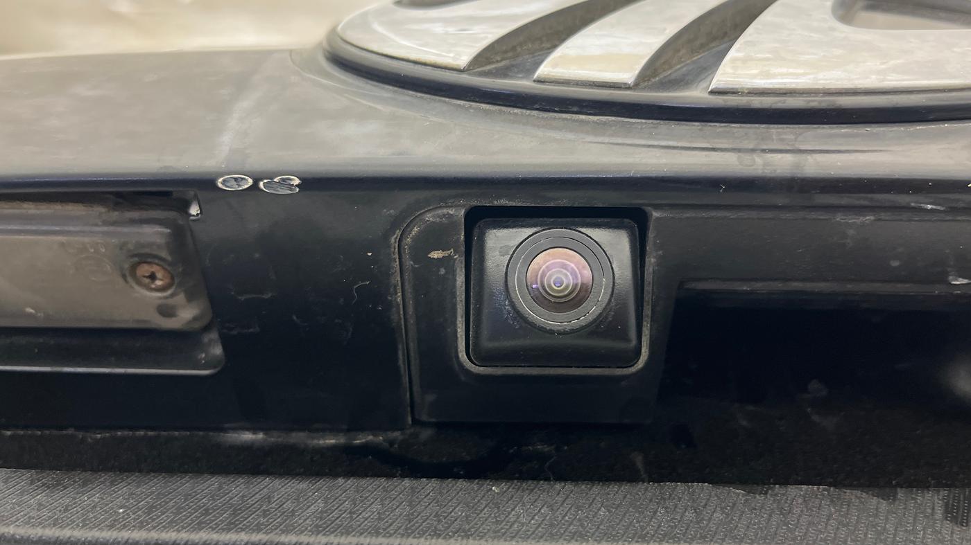 2020 Mahindra XUV300 W8 1.2 PETROL, Petrol, Manual, 79,309 km, Parking Camera