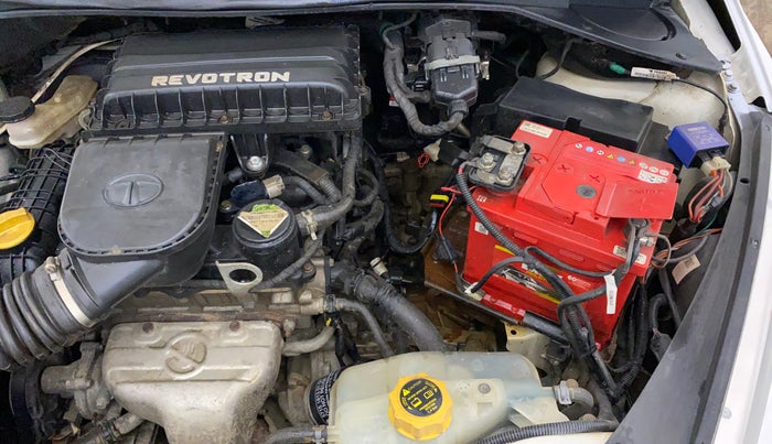 2017 Tata Tiago XT PETROL, CNG, Manual, 56,632 km, Engine View - Left