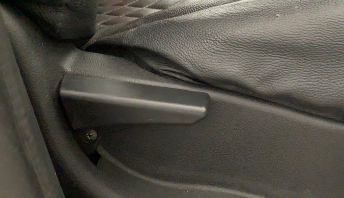 2017 Tata Tiago XT PETROL, CNG, Manual, 56,632 km, Driver Side Adjustment Panel
