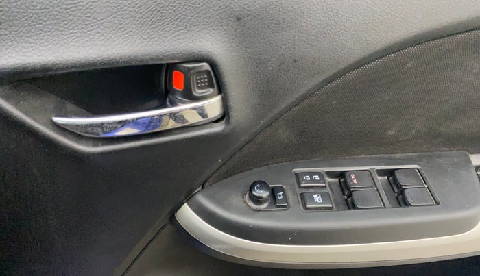 2017 Maruti Baleno ALPHA PETROL 1.2, Petrol, Manual, 99,529 km, Driver Side Door Panels Control