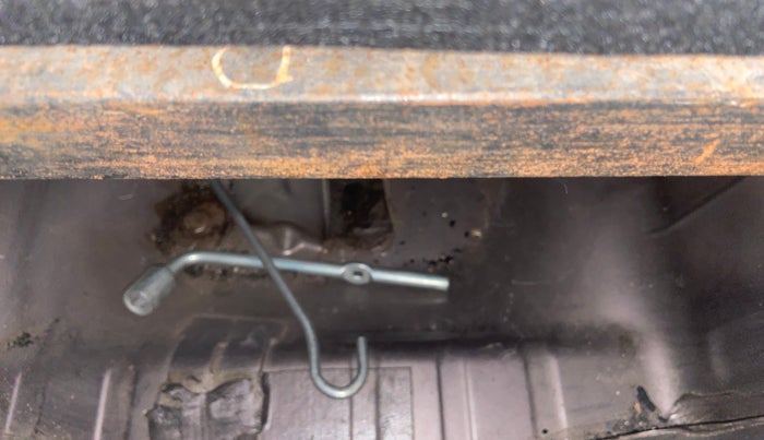 2018 Tata Tiago XT PETROL, CNG, Manual, 61,356 km, Spare Tyre