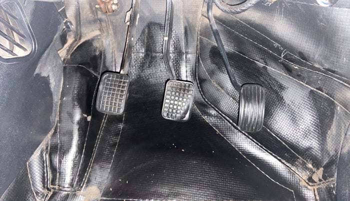 2018 Tata Tiago XT PETROL, CNG, Manual, 61,356 km, Pedals