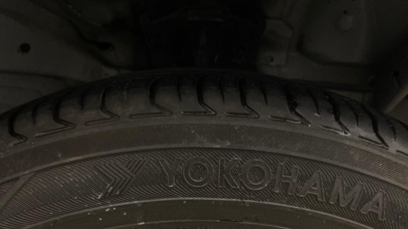 2019 Ford FREESTYLE TITANIUM 1.2 PETROL, Petrol, Manual, 69,996 km, Right Front Tyre Tread