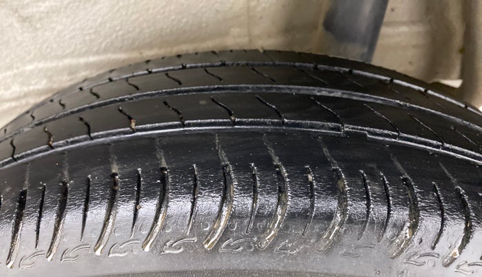 2020 Maruti S PRESSO VXI, Petrol, Manual, 57,970 km, Left Rear Tyre Tread