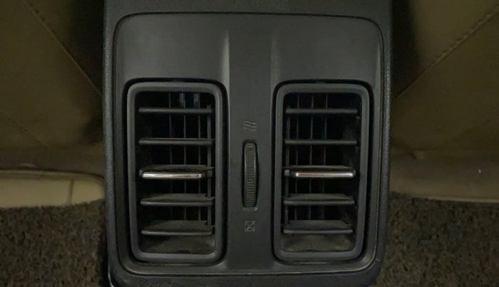 2017 Honda City 1.5L I-VTE V CVT, CNG, Automatic, 95,587 km, Rear AC Vents