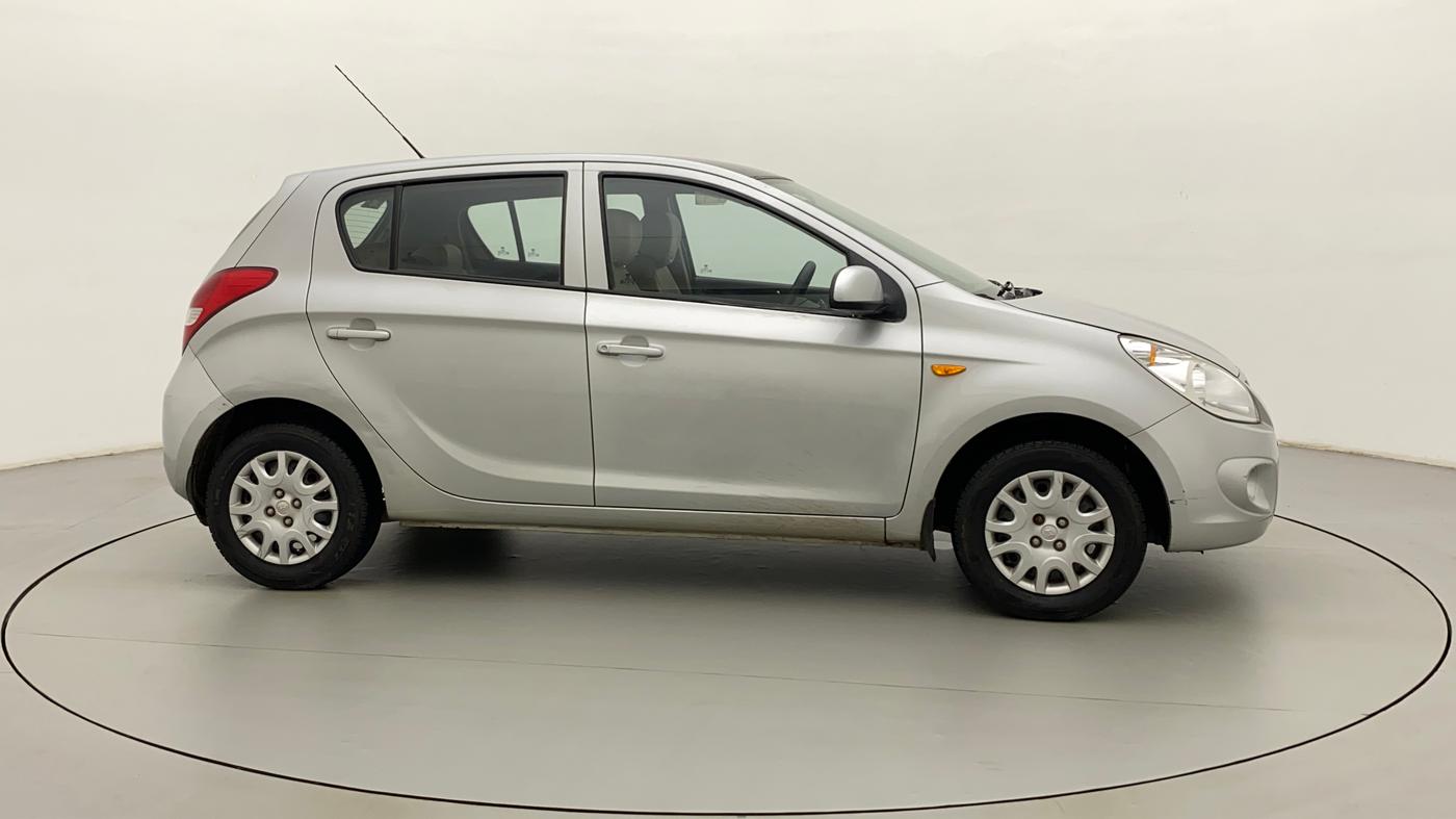 2011 Hyundai i20 MAGNA (O) 1.2, Petrol, Manual, 25,809 km, Right Side View