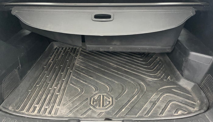 2021 MG HECTOR SHARP 2.0 DIESEL, Diesel, Manual, 95,736 km, Boot Inside