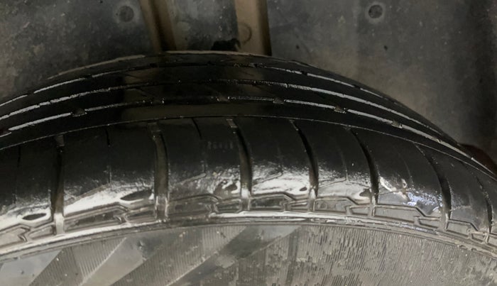 2021 MG HECTOR SHARP 2.0 DIESEL, Diesel, Manual, 95,736 km, Left Rear Tyre Tread