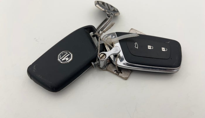 2021 MG HECTOR SHARP 2.0 DIESEL, Diesel, Manual, 95,736 km, Key Close Up