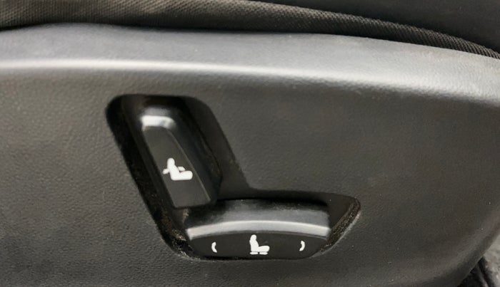 2021 MG HECTOR SHARP 2.0 DIESEL, Diesel, Manual, 95,736 km, Driver Side Adjustment Panel