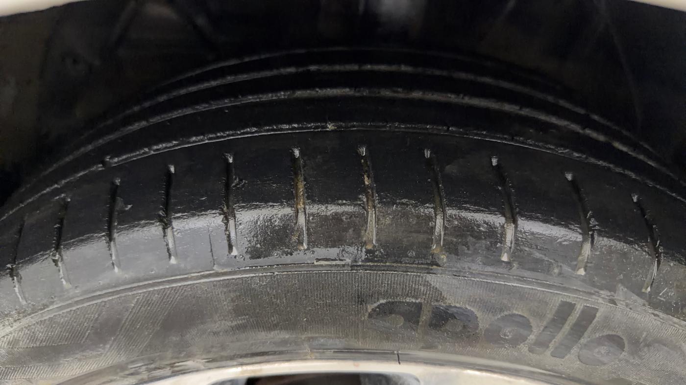 2021 Toyota Glanza G, Petrol, Manual, 54,359 km, Left Front Tyre Tread