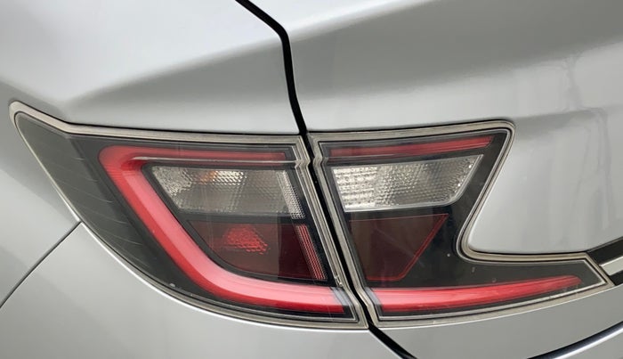 2020 Hyundai AURA S 1.2 CNG, CNG, Manual, 68,025 km, Left tail light - Minor scratches