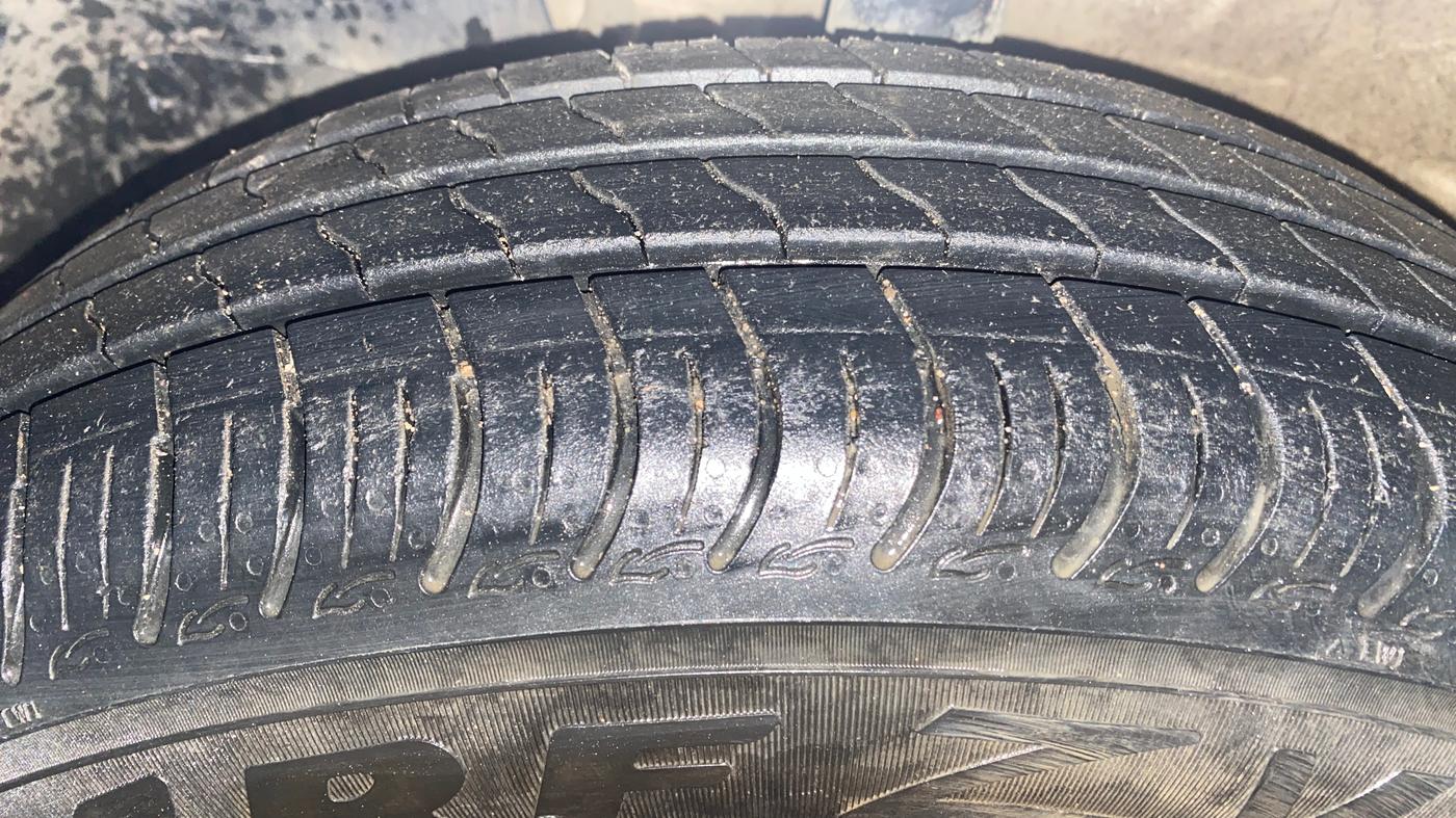 2023 Maruti New Wagon-R VXI 1.0, Petrol, Manual, 13,910 km, Left Front Tyre Tread