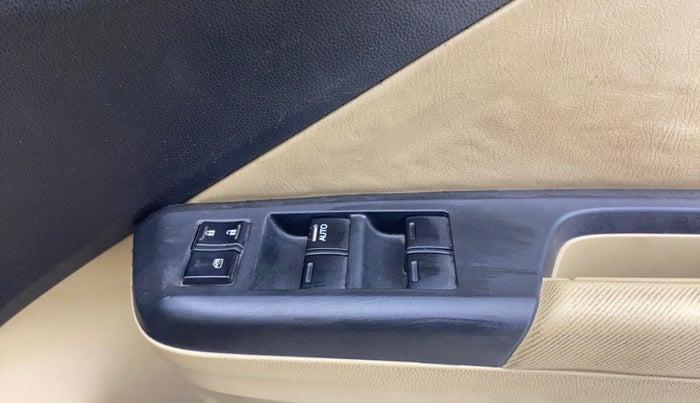 2015 Honda City 1.5L I-VTEC SV, Petrol, Manual, 68,905 km, Driver Side Door Panels Control