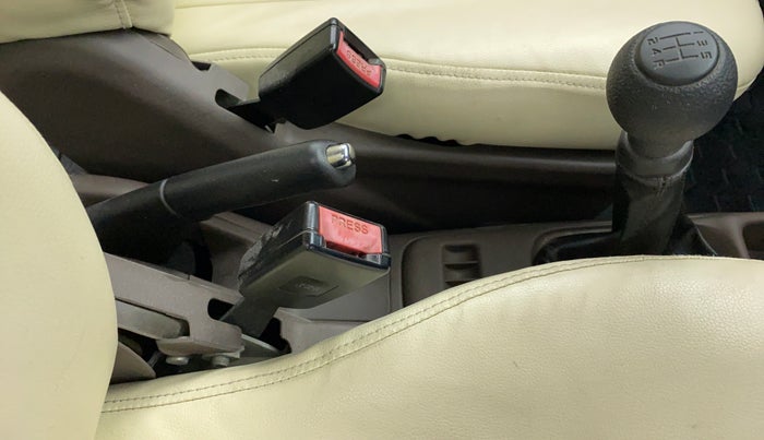 2010 Maruti Zen Estilo VXI, Petrol, Manual, 40,992 km, Gear Lever