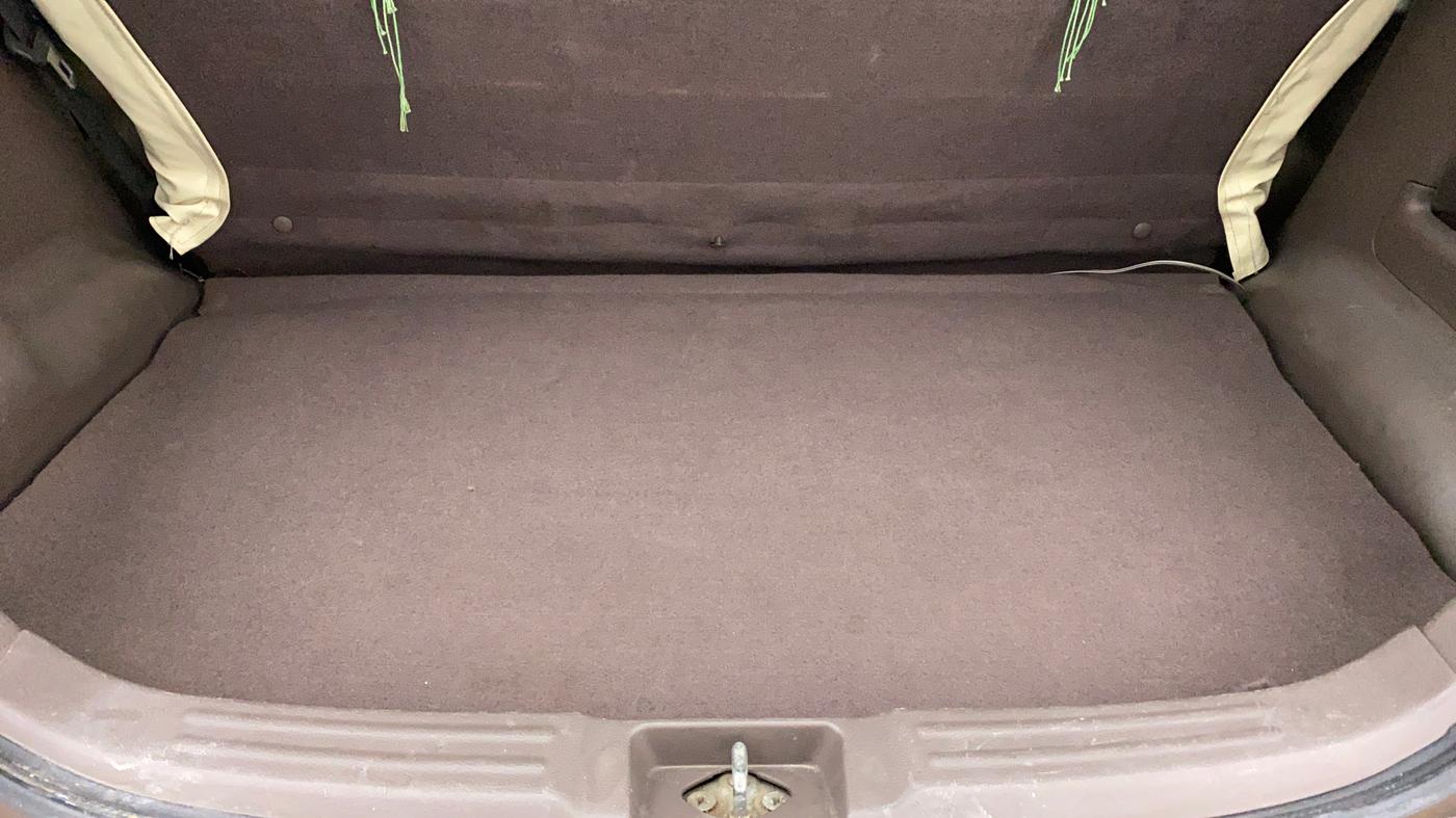 2010 Maruti Zen Estilo VXI, Petrol, Manual, 40,992 km, Boot Inside