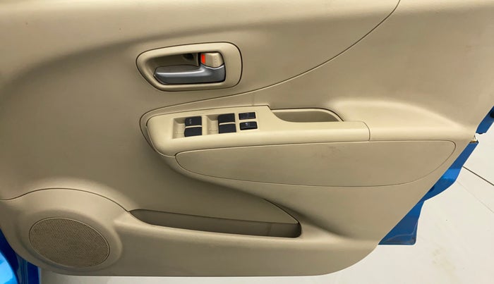 2012 Maruti A Star VXI, Petrol, Manual, 98,687 km, Driver Side Door Panels Control
