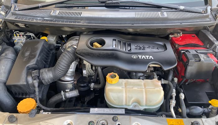 2019 Tata Hexa XTA 4X2 7 STR, Diesel, Automatic, 95,640 km, Engine View