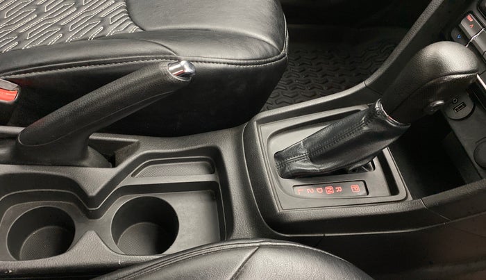 2020 Maruti Vitara Brezza ZXI+ AT SHVS, Petrol, Automatic, 52,398 km, Gear Lever