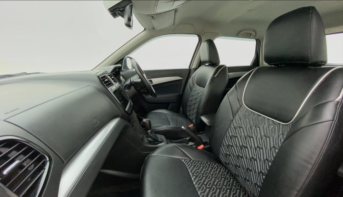 2020 Maruti Vitara Brezza ZXI+ AT SHVS, Petrol, Automatic, 52,398 km, Right Side Front Door Cabin