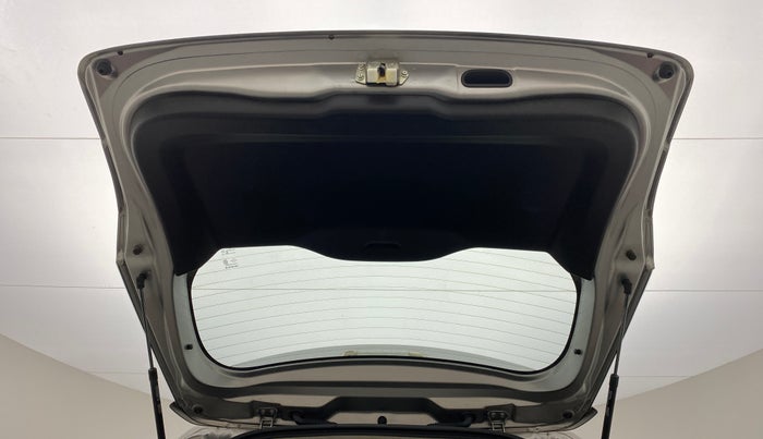 2020 Maruti Vitara Brezza ZXI+ AT SHVS, Petrol, Automatic, 52,398 km, Boot Door Open