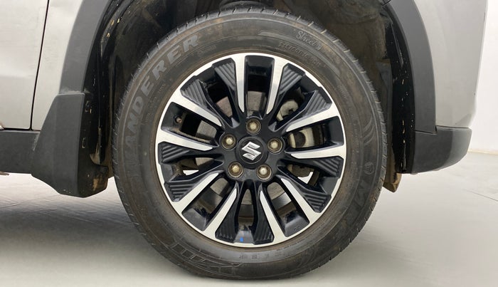 2020 Maruti Vitara Brezza ZXI+ AT SHVS, Petrol, Automatic, 52,398 km, Right Front Wheel