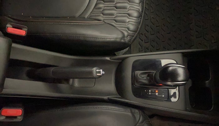 2024 Maruti FRONX DELTA PLUS 1.2L AGS, CNG, Automatic, 40,999 km, Gear Lever