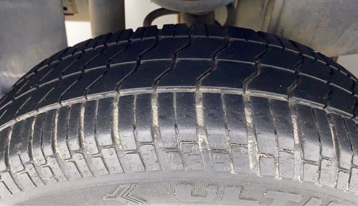 2016 Tata Nano TWIST XTA, Petrol, Automatic, 13,294 km, Right Rear Tyre Tread