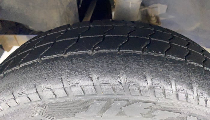 2016 Tata Nano TWIST XTA, Petrol, Automatic, 13,294 km, Left Front Tyre Tread