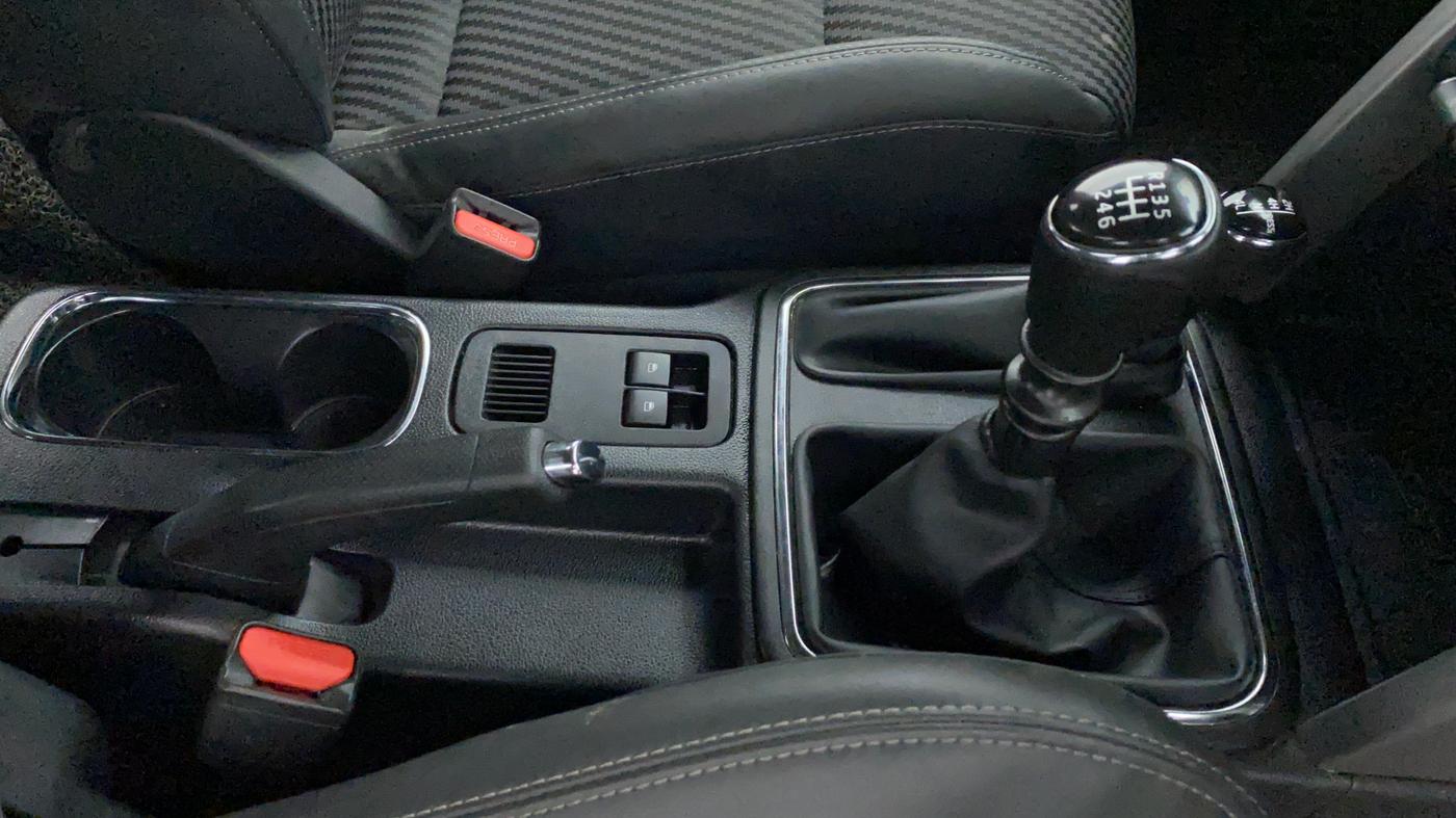 2021 Mahindra Thar LX HT PETROL 4WD MT, Petrol, Manual, 4,870 km, Gear Lever