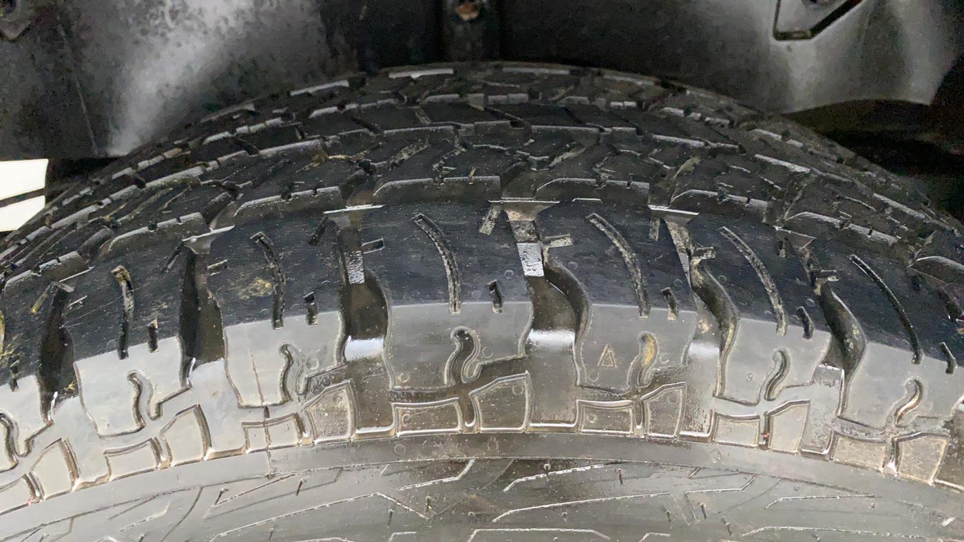 2021 Mahindra Thar LX HT PETROL 4WD MT, Petrol, Manual, 4,870 km, Right Rear Tyre Tread
