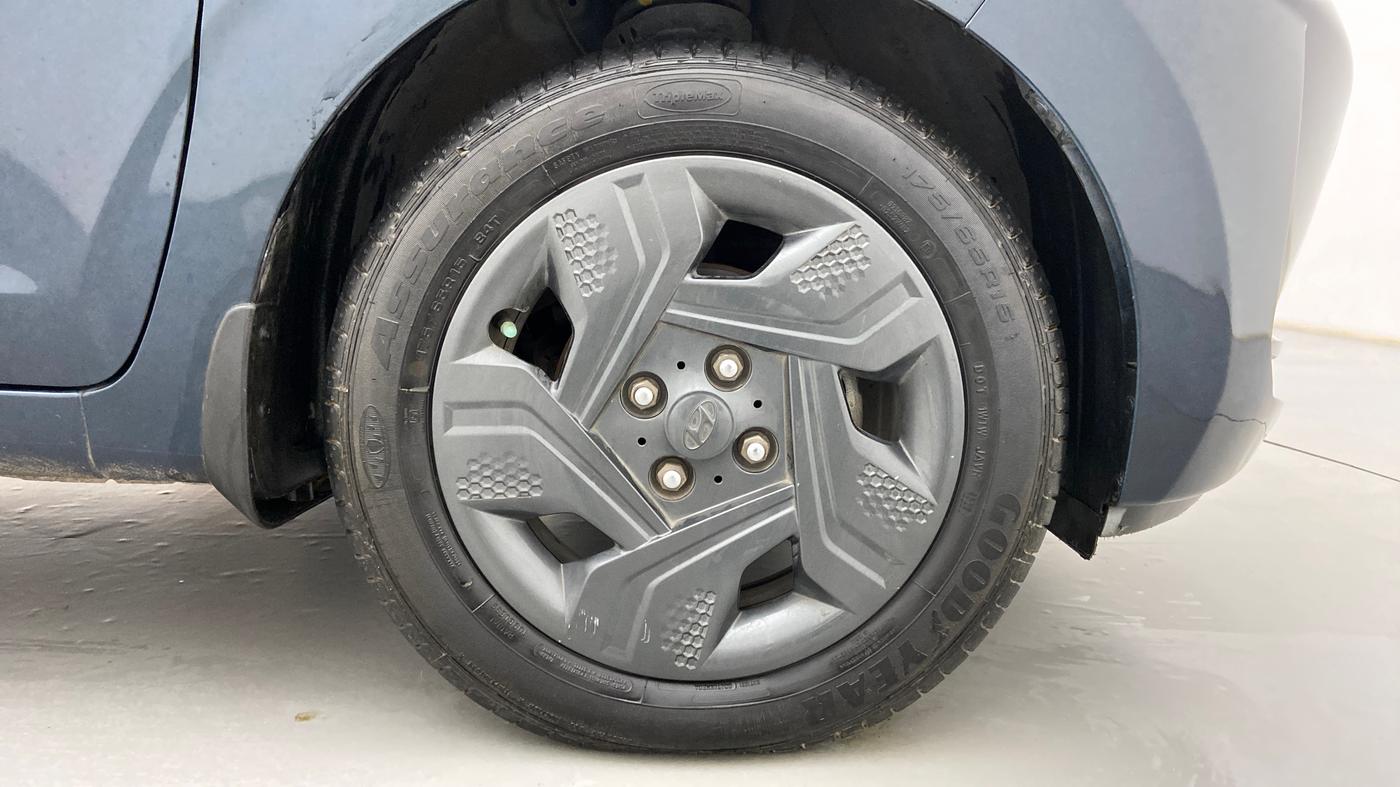 2020 Hyundai GRAND I10 NIOS MAGNA U2 1.2 CRDI, Diesel, Manual, 76,073 km, Right Front Wheel