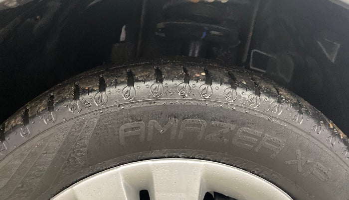 2018 Tata Tiago XZA PETROL, Petrol, Automatic, 80,365 km, Right Front Tyre Tread