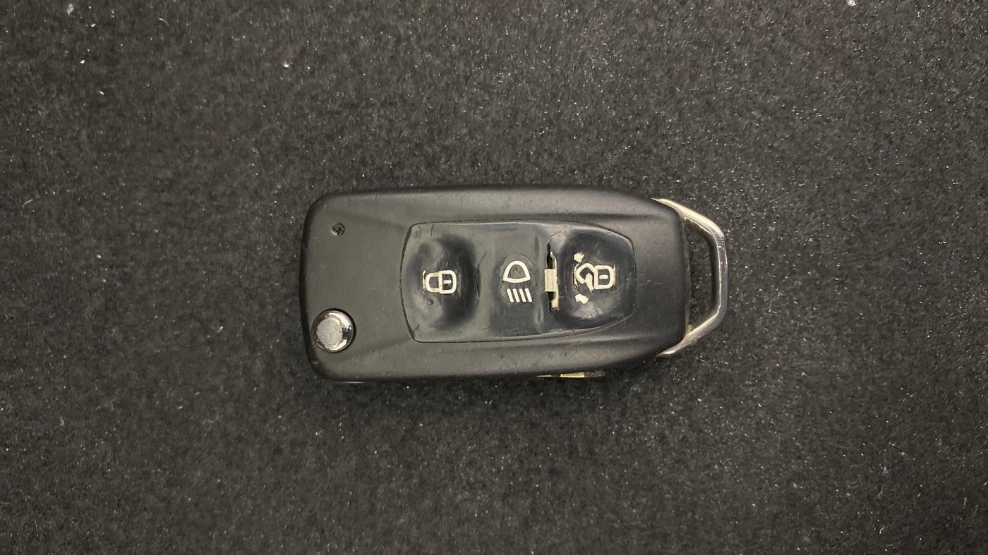 2018 Tata Tiago XZA PETROL, Petrol, Automatic, 80,365 km, Key Close Up