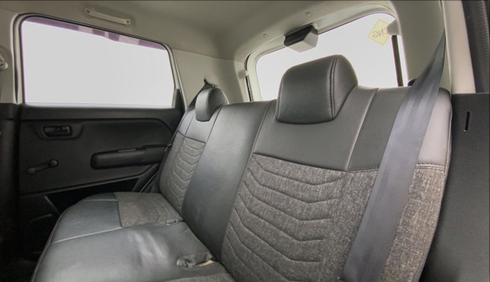 2021 Maruti New Wagon-R LXI CNG (O) 1.0, CNG, Manual, 63,818 km, Right Side Rear Door Cabin