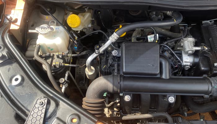 2024 Nissan MAGNITE Tekna B4D 1.0 Petrol AMT Dual Tone, Petrol, Automatic, 5,386 km, Engine View - Right