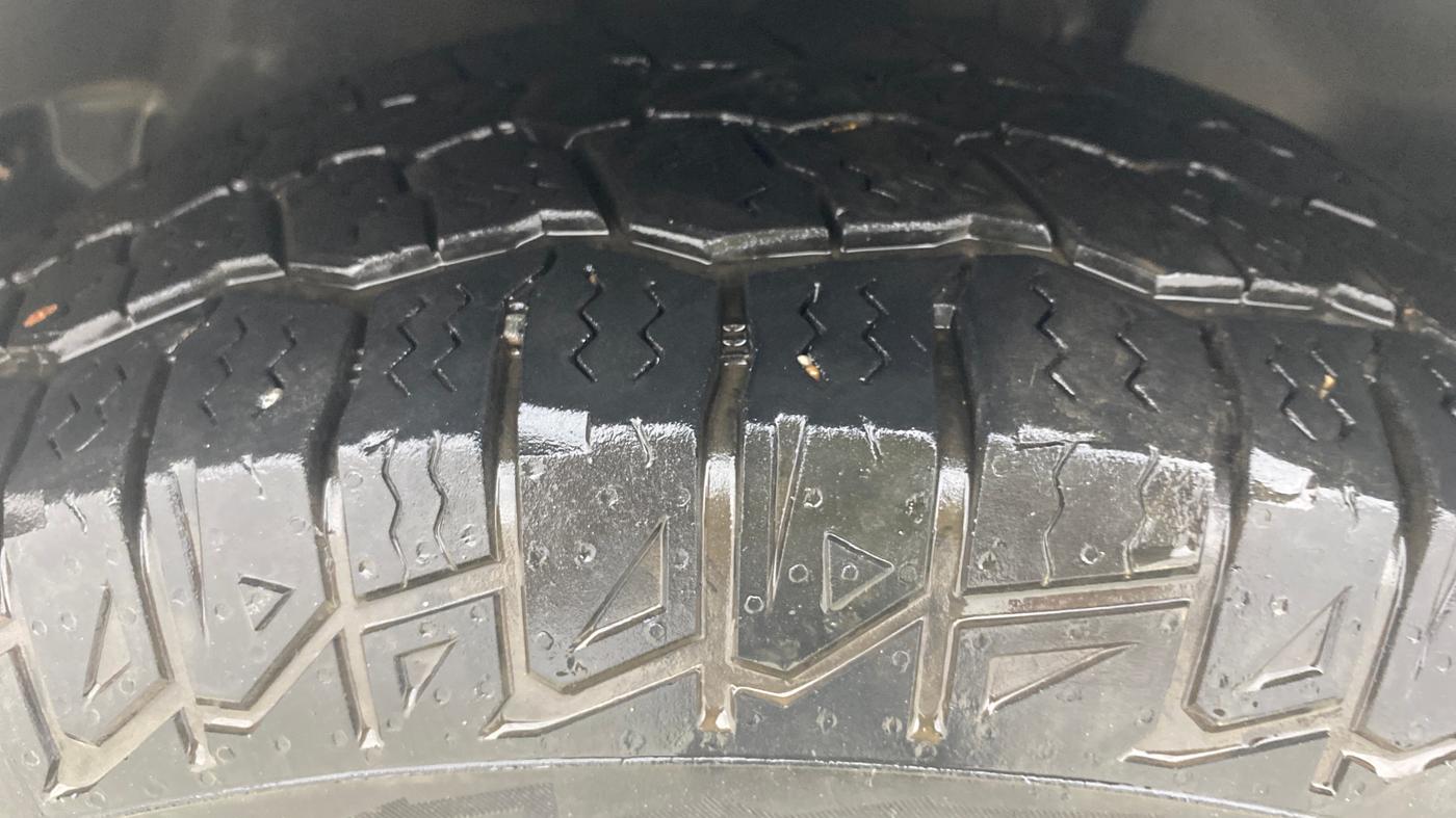 2021 Tata Harrier XZ PLUS 2.0L DUAL TONE, Diesel, Manual, 65,892 km, Left Front Tyre Tread