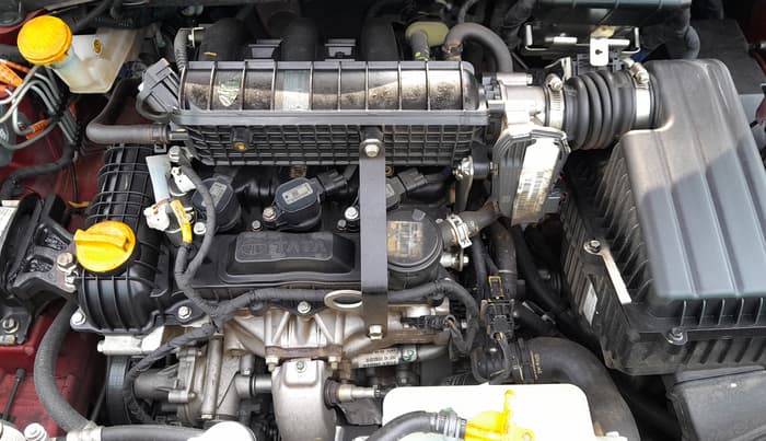 2024 Tata ALTROZ XMA Plus (S) DCT, Petrol, Automatic, 17,233 km, Engine View