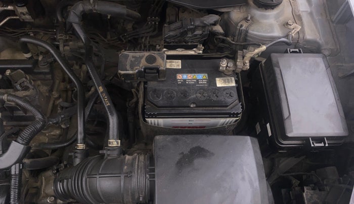 2022 Hyundai VENUE S+ 1.2, Petrol, Manual, 41,973 km, Engine View - Left