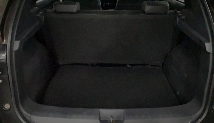 2022 Nissan MAGNITE XE, Petrol, Manual, 24,263 km, Boot Inside