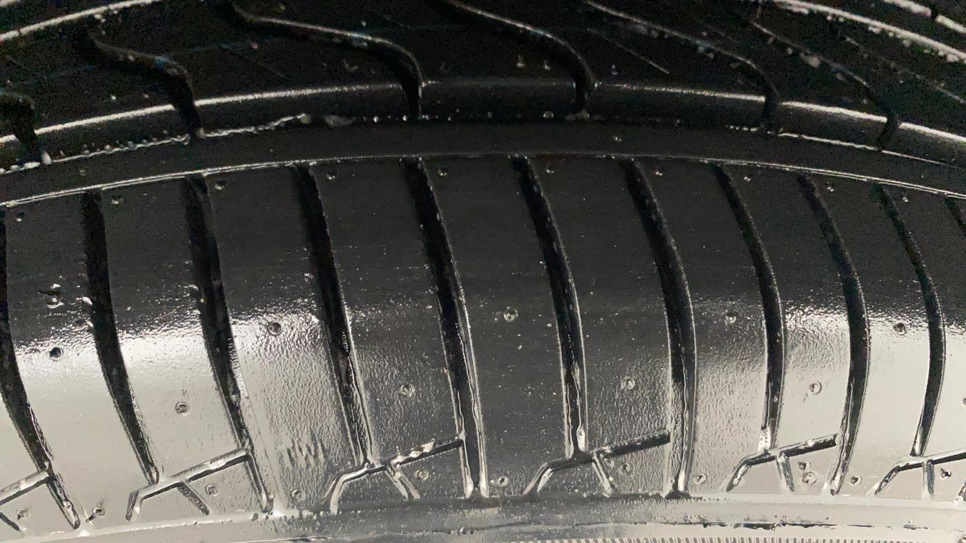 2021 KIA SONET HTK PLUS 1.2, Petrol, Manual, 81,221 km, Left Rear Tyre Tread