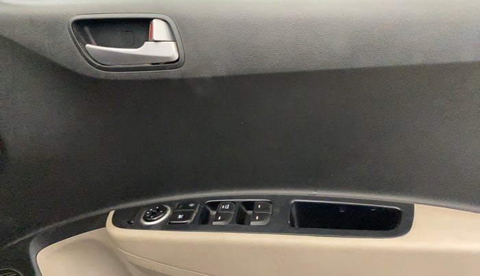 2015 Hyundai Grand i10 SPORTZ 1.2 KAPPA VTVT, Petrol, Manual, 87,281 km, Driver Side Door Panels Control