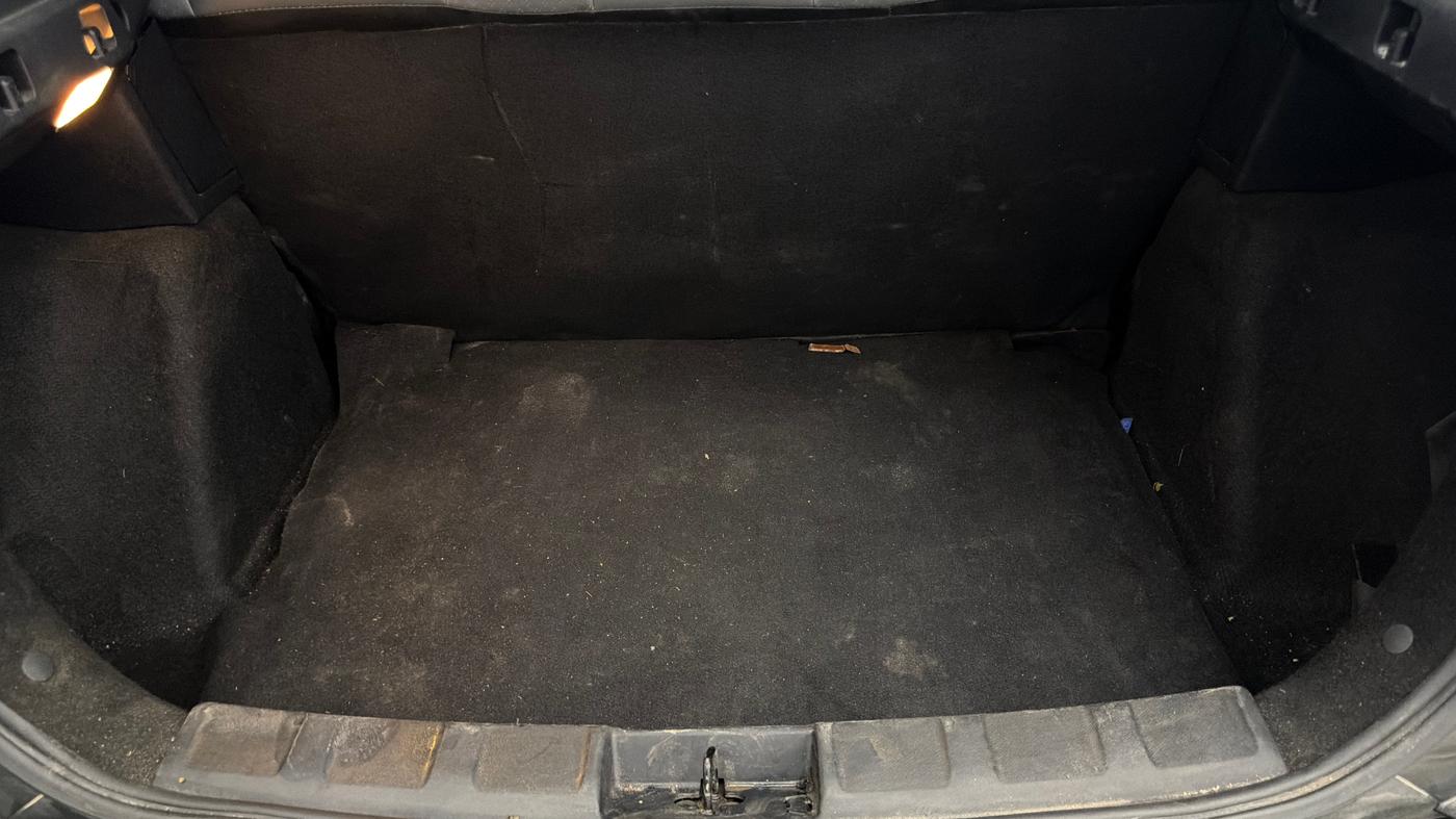 2022 Tata NEXON XM PLUS SUNROOF PETROL, Petrol, Manual, 51,460 km, Boot Inside