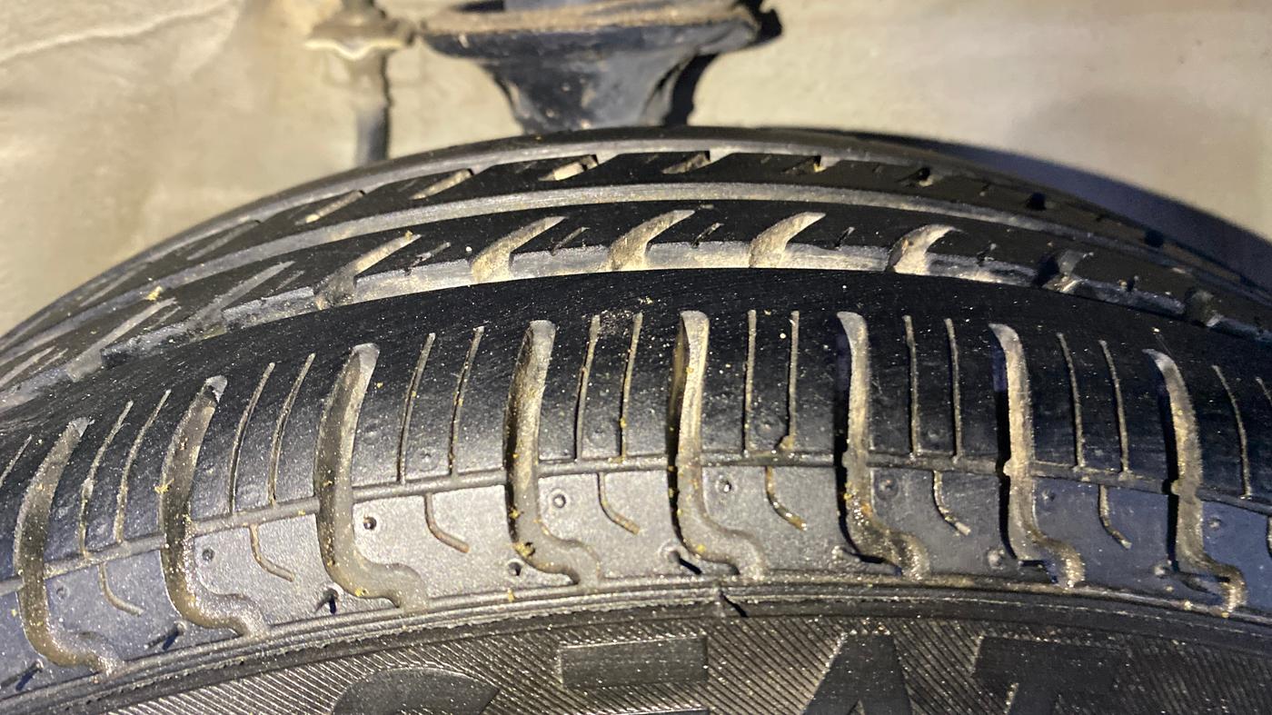 2016 Maruti Alto K10 VXI, Petrol, Manual, 73,108 km, Right Front Tyre Tread