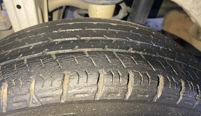 2016 Maruti Alto K10 VXI, Petrol, Manual, 73,437 km, Right Rear Tyre Tread