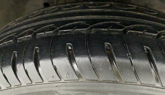 2014 Honda City 1.5L I-VTEC V MT, Petrol, Manual, 61,708 km, Right Front Tyre Tread