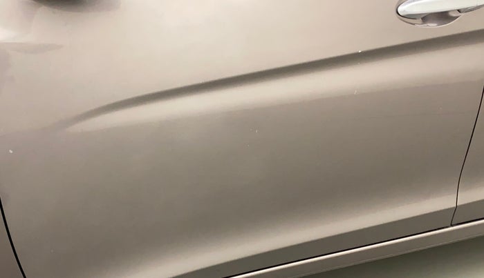 2014 Honda City 1.5L I-VTEC V MT, Petrol, Manual, 61,708 km, Front passenger door - Slightly dented