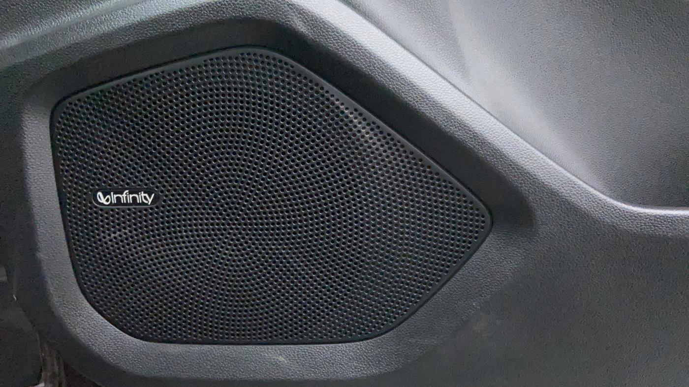 2019 MG HECTOR SHARP DCT PETROL, Petrol, Automatic, 3,829 km, Speakers